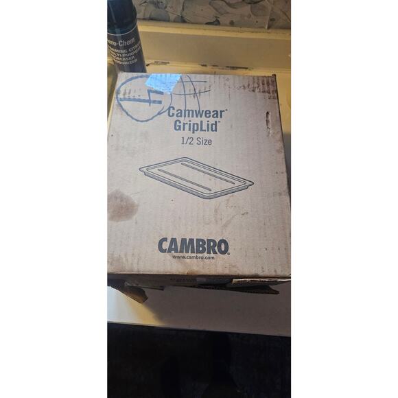 Box of 6 Brand New Cambro GripLid Clear Covers – 20CWGL135 – 1/2 Size Pans - Picture 1 of 5